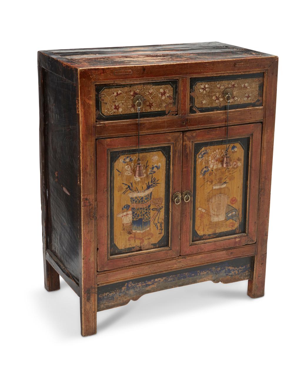 A CHINESE LACQUERED WOOD TEA CABINETA