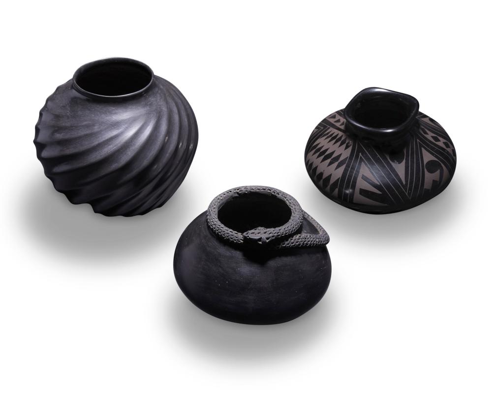 THREE MATA ORTIZ BLACKWARE POTTERY 2ee623