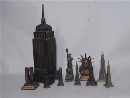 SOUVENIR BUILDINGS  Set consists of