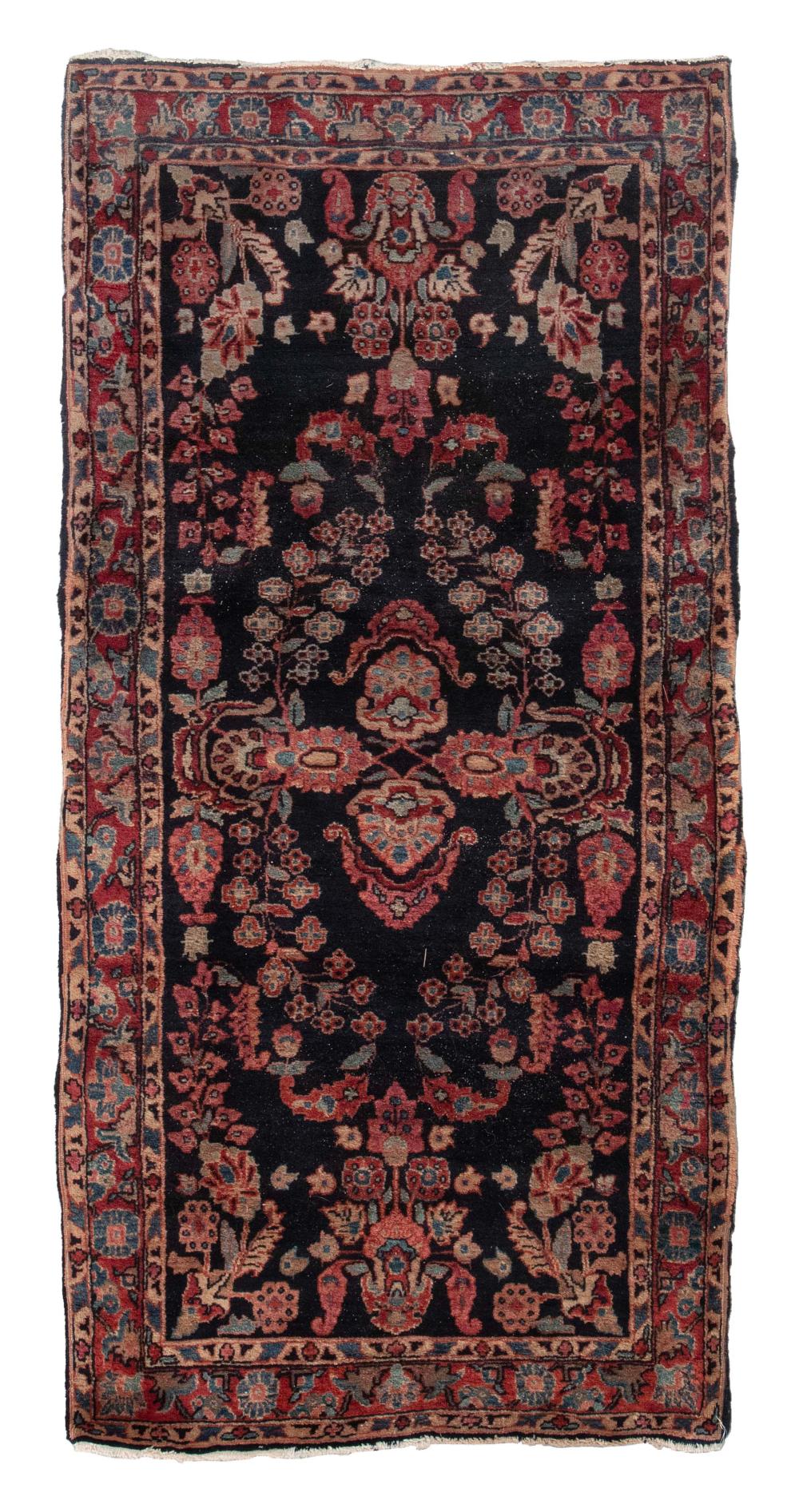 SAROUK SCATTER RUG: 2’6” X