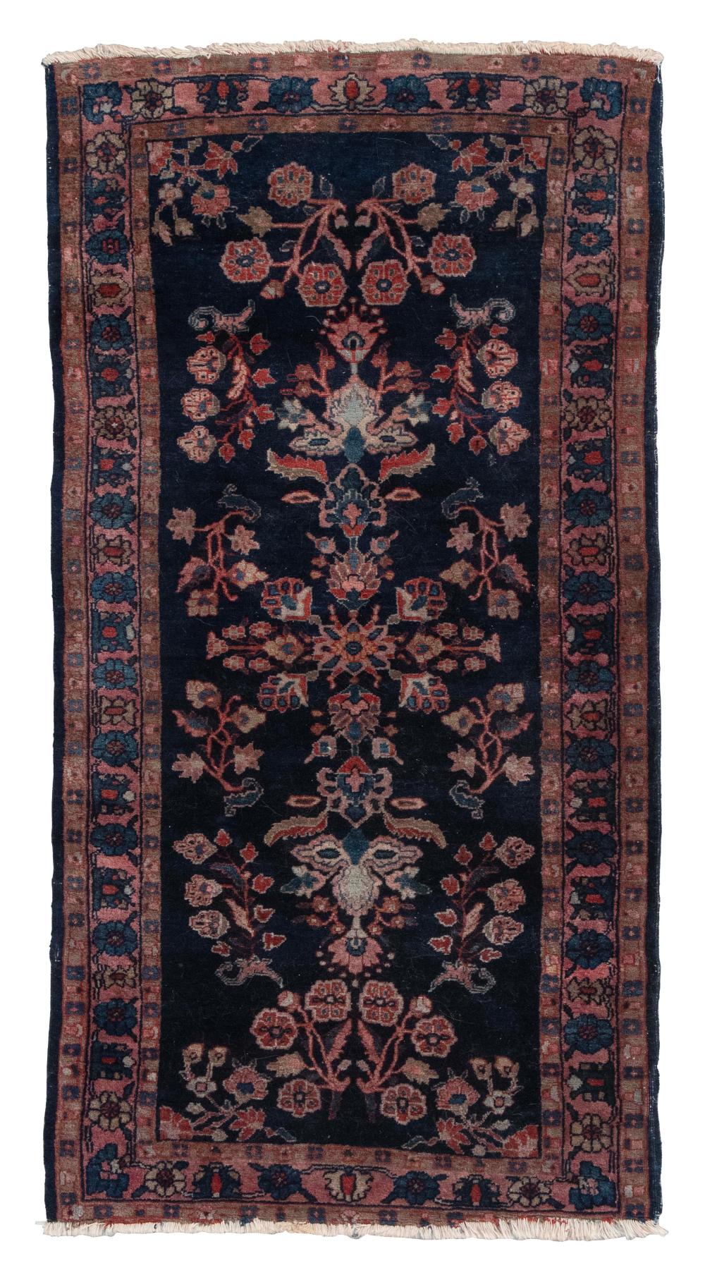 SAROUK SCATTER RUG 2 5 X 2f15d1