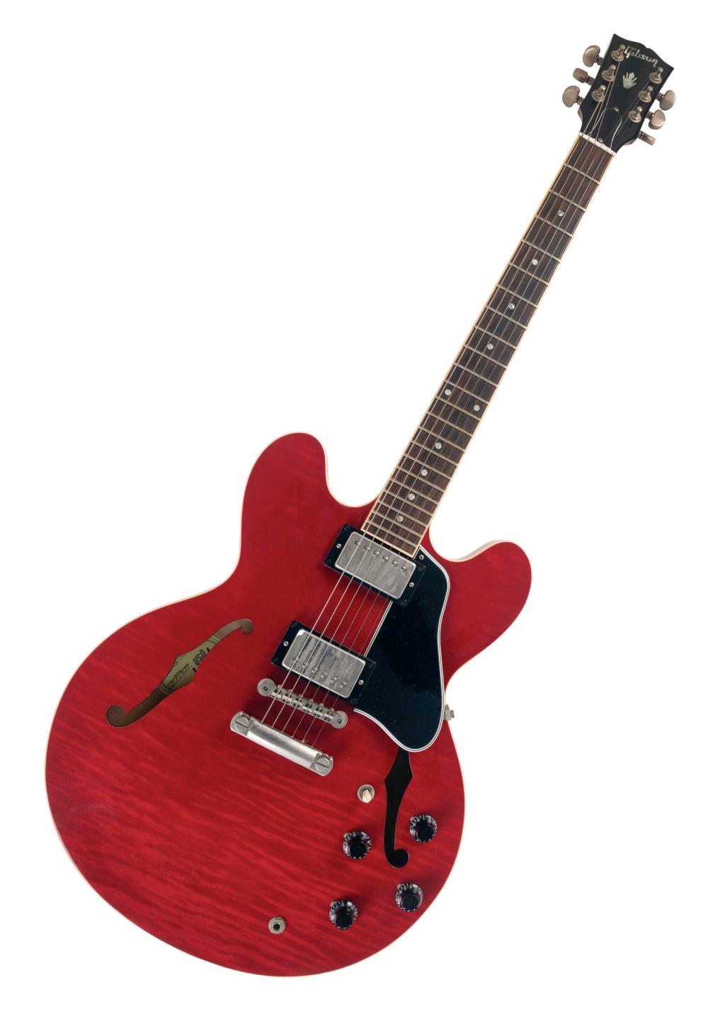 GIBSON ES 335 CHERRY ELECTRIC GUITAR 2f1611