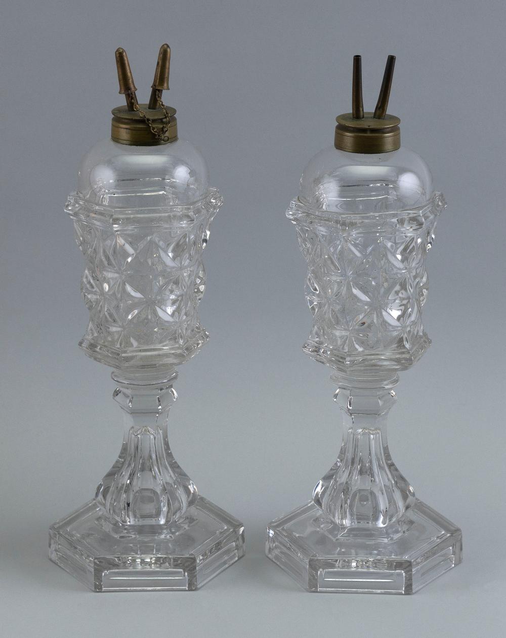 PAIR OF SANDWICH GLASS BLOWN MOLDED 2f1b04