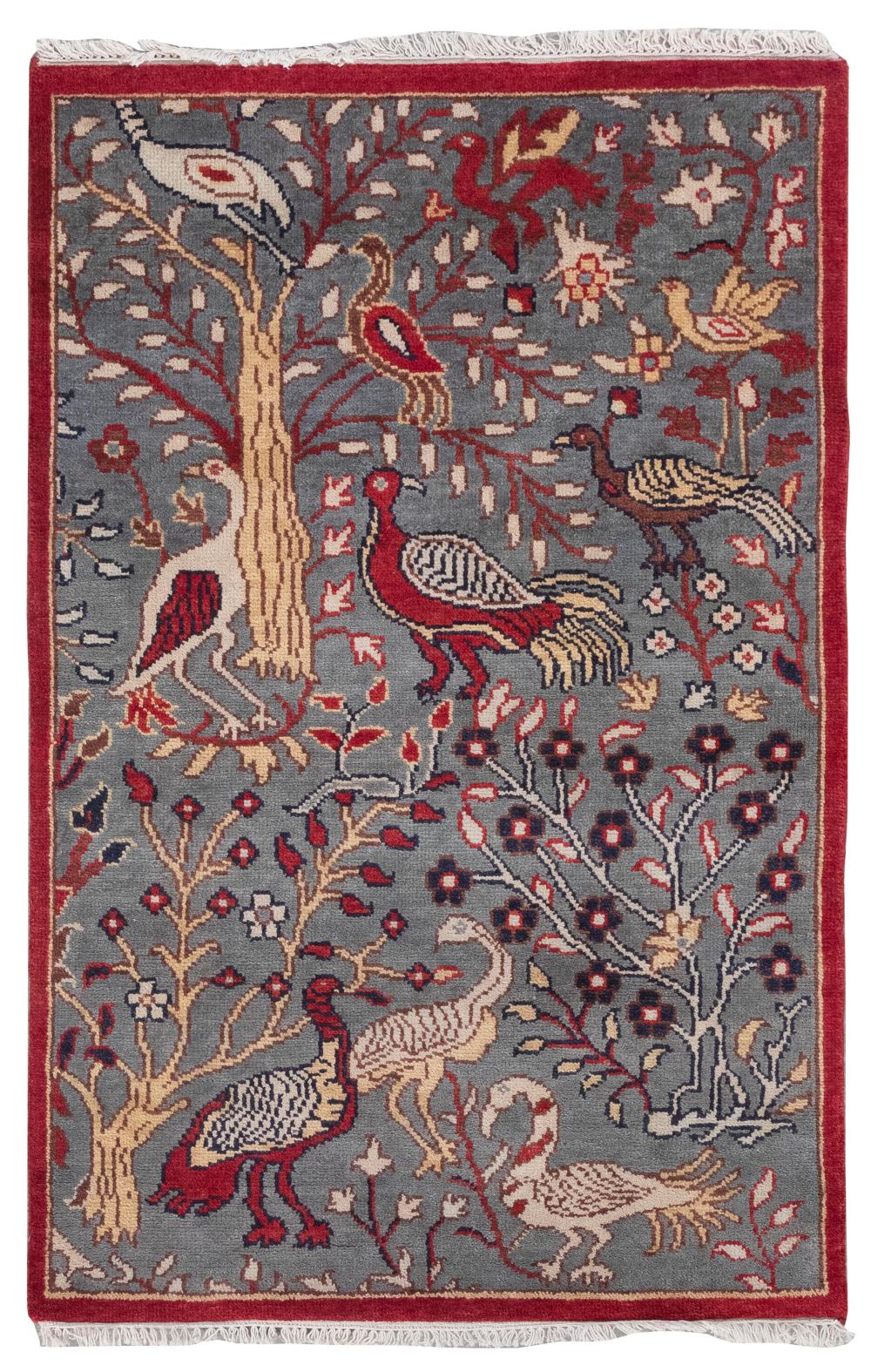 AVIARY GARDEN DESIGN RUG: 3'10"