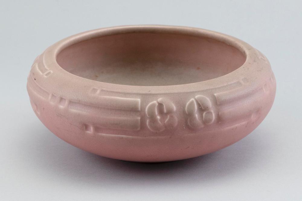 ROOKWOOD POTTERY BOWL DATED 1924