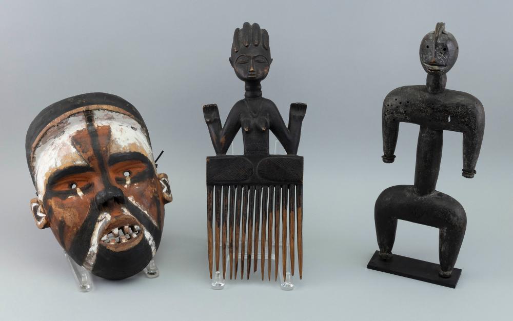 THREE AFRICAN ITEMS 20TH CENTURYTHREE 2f1df8