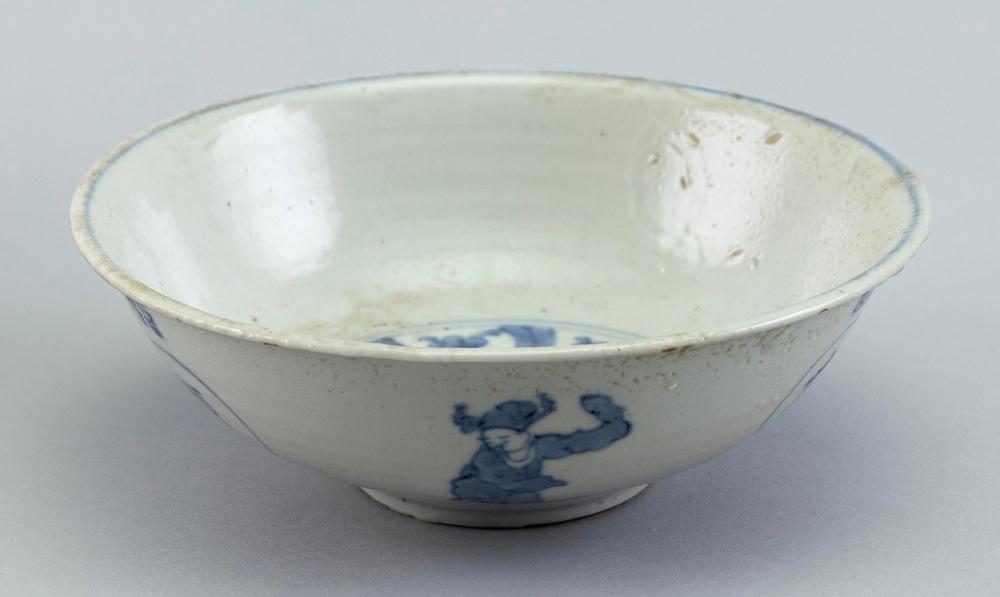 CHINESE BLUE AND WHITE PORCELAIN 2f1f32