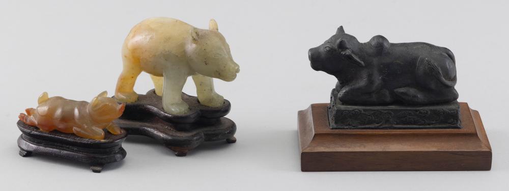 THREE ASSORTED ANIMAL FIGURES 19TH 2f1f55