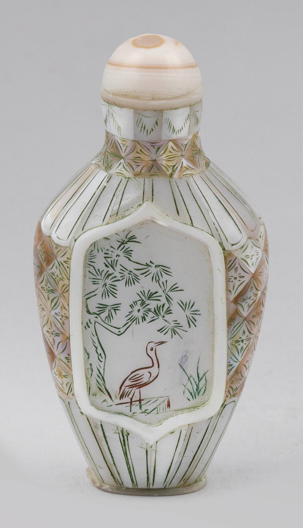 CHINESE MOTHER-OF-PEARL SNUFF BOTTLE