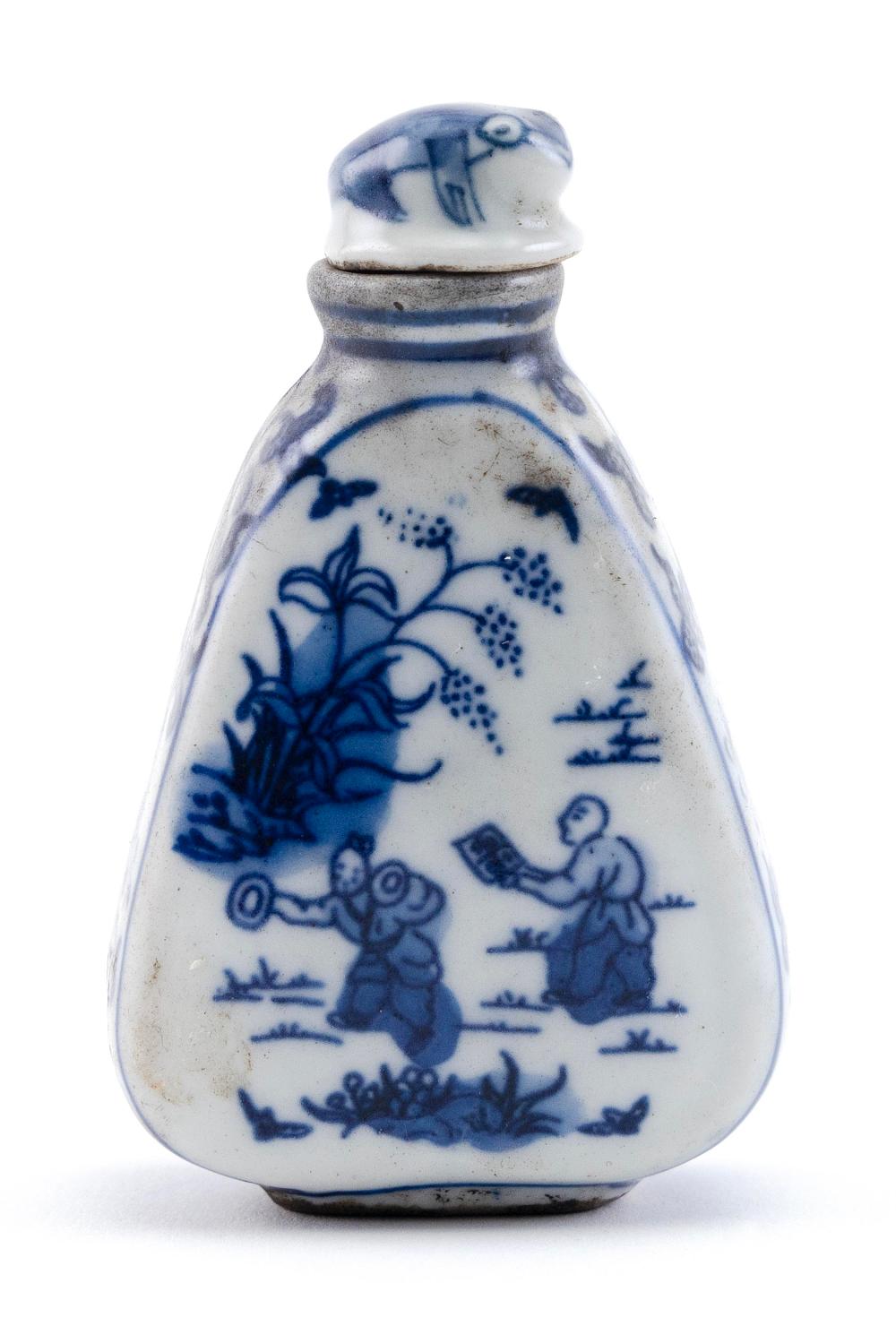 CHINESE BLUE AND WHITE PORCELAIN