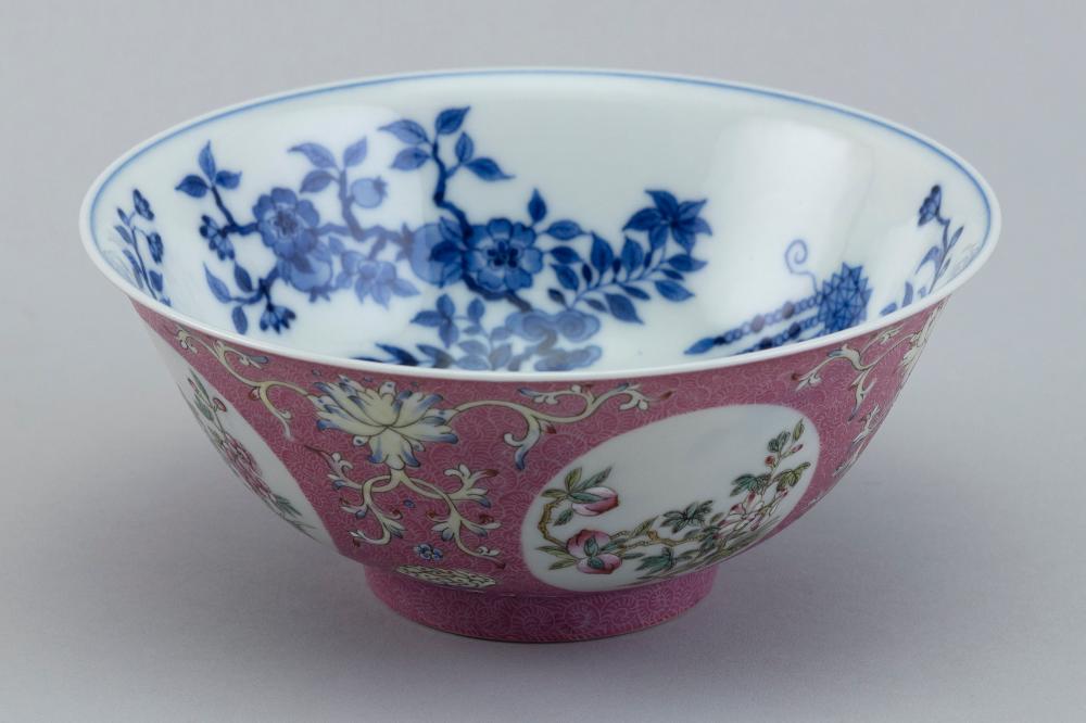 CHINESE FAMILLE ROSE PORCELAIN 2f2005