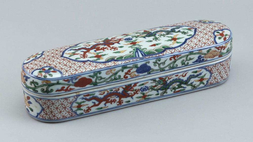 CHINESE WUCAI PORCELAIN COVERED