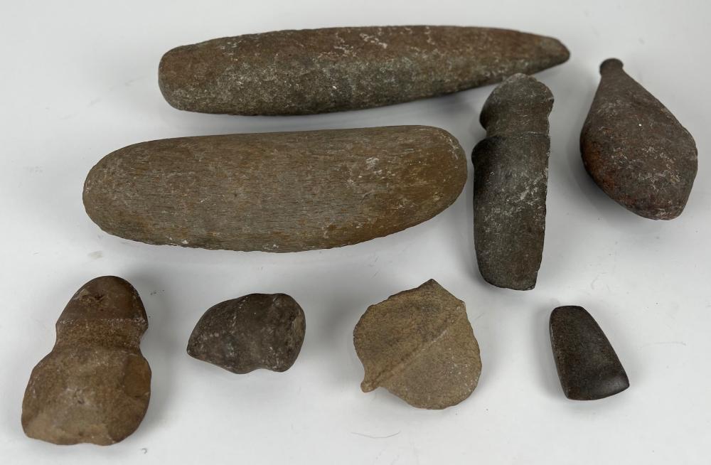 EIGHT NATIVE AMERICAN STONE ARTIFACTS