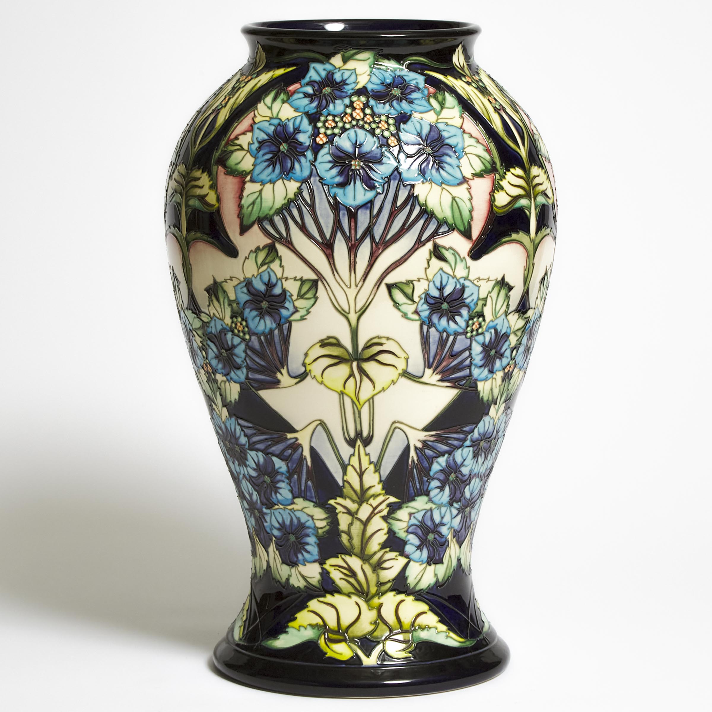 Moorcroft Profusion Large Vase  2f2220