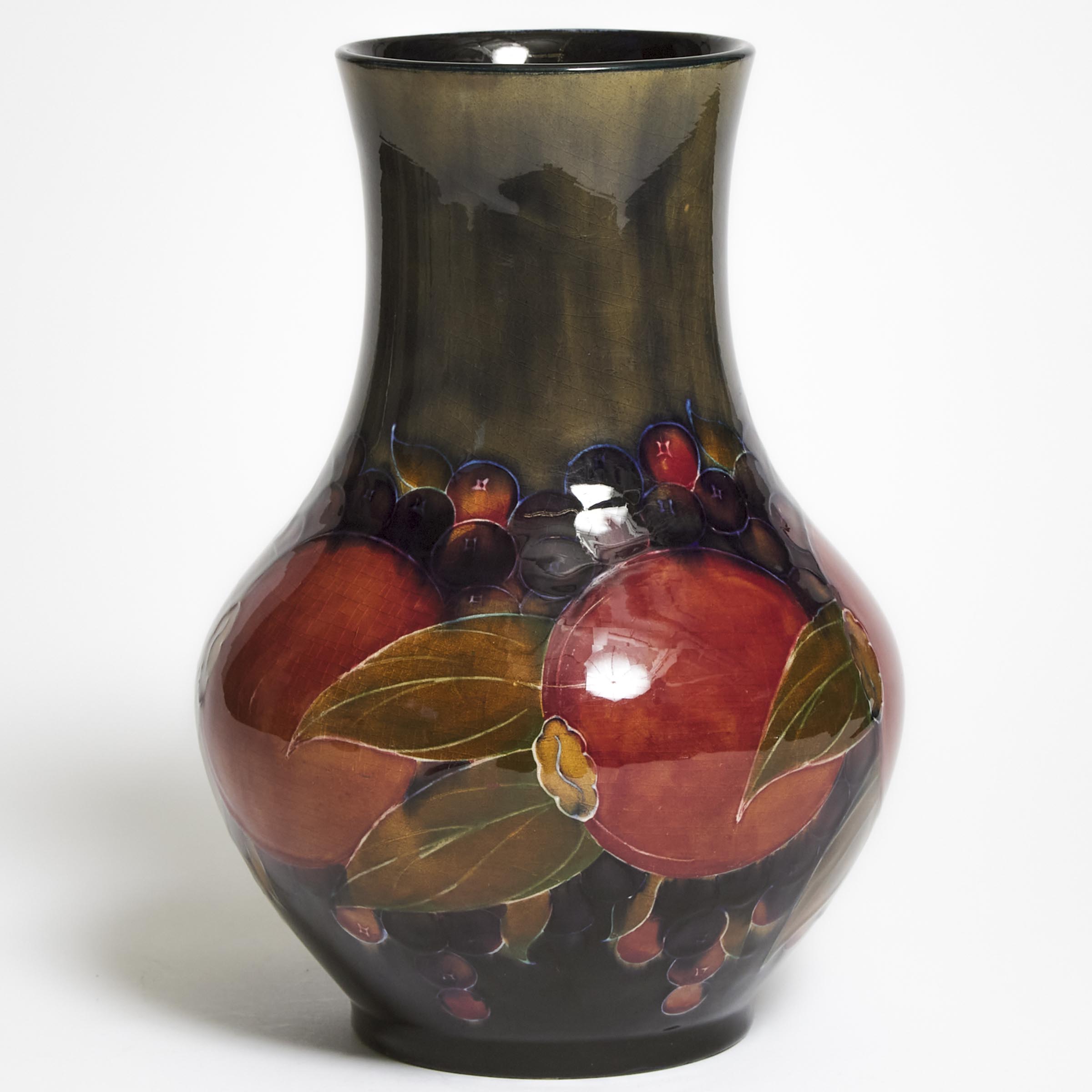 Moorcroft Pomegranate Vase c 1916 18 2f2272