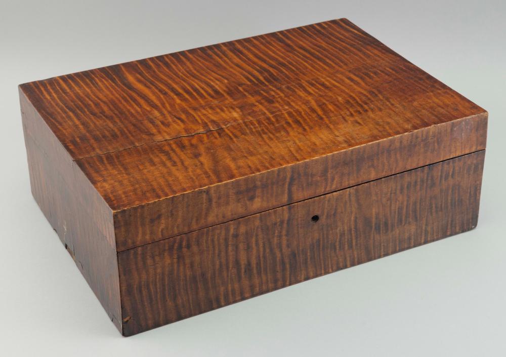 TIGER MAPLE DRESSER BOX 19TH CENTURY