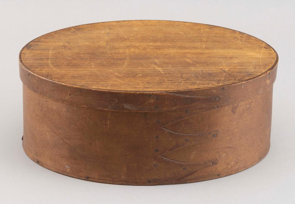 LARGE SHAKER BOX 19TH CENTURY LENGTH 2f25f9