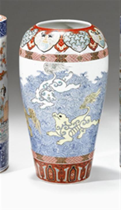 Large Japanese enameled porcelain 4b332