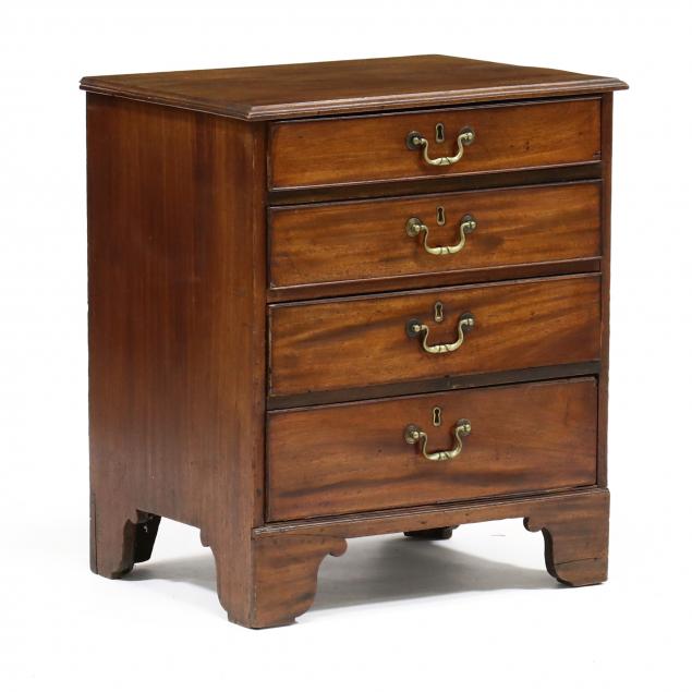 GEORGE III MAHOGANY DIMINUTIVE 2f005a