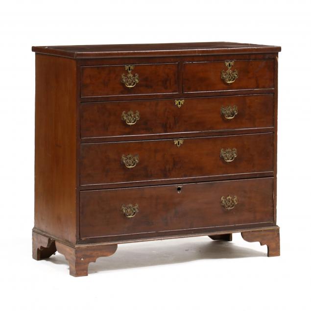 GEORGE III MAHOGANY CHEST OF DRAWERS