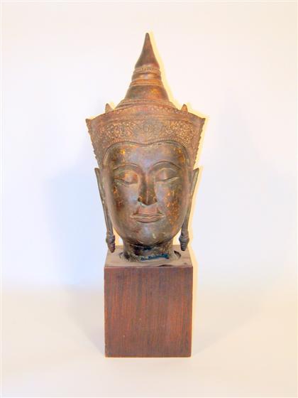 Large Thai bronze head    Ayuthaya,