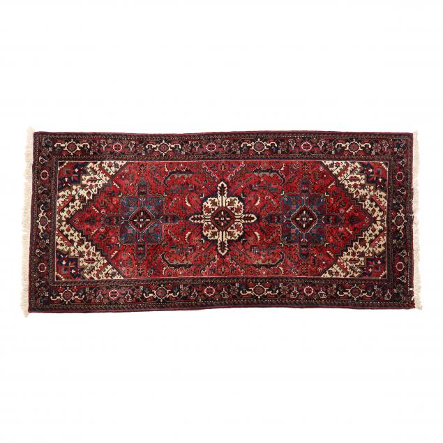 HERIZ RUG With three repeating 2f00af