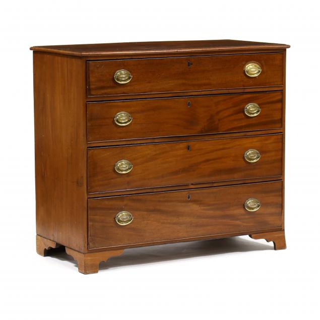 GEORGE III MAHOGANY CHEST OF DRAWERS 2f05cb