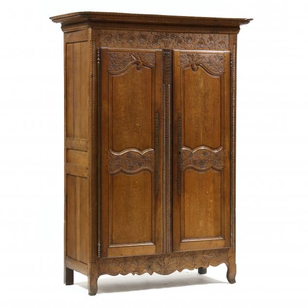 LOUIS XV CARVED OAK ARMOIRE 18th 2f07a9