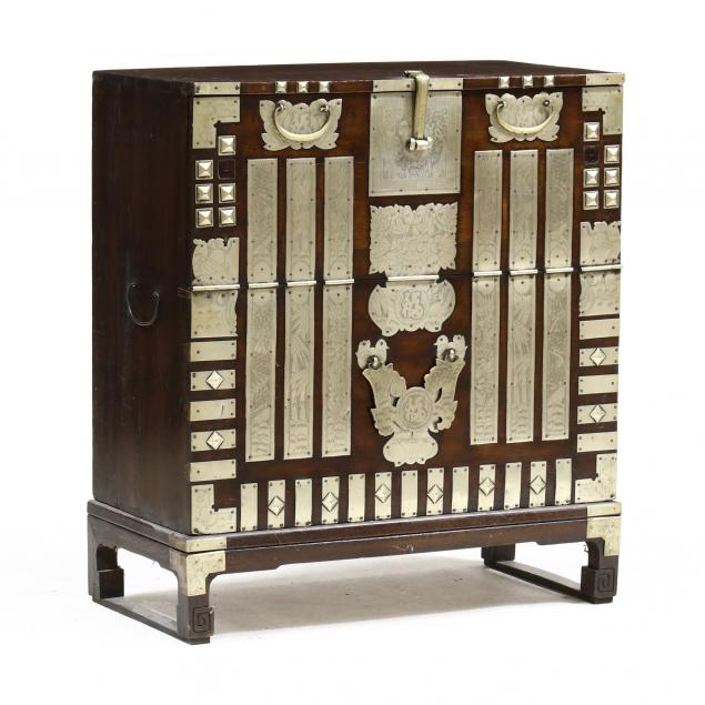 KOREAN TANSU CHEST WITH WHITE METAL