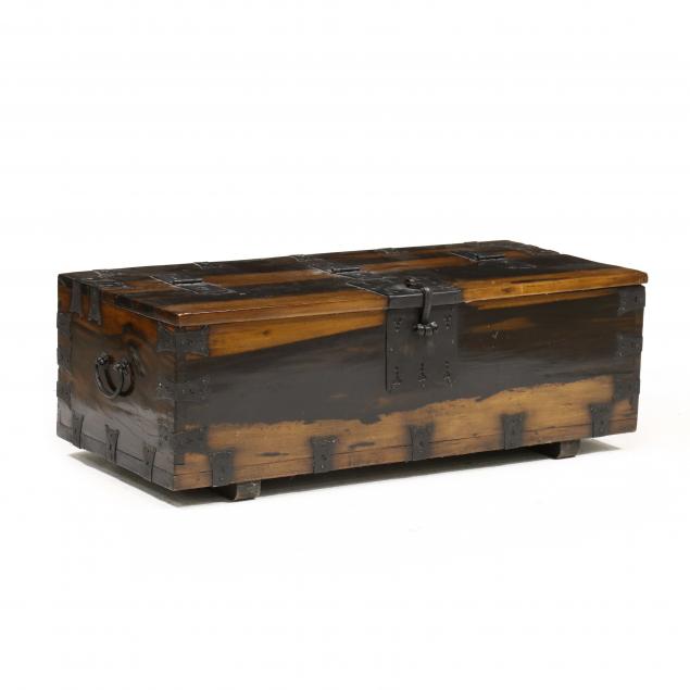 ANTIQUE ASIAN HARDWOOD LOW STORAGE 2f0980