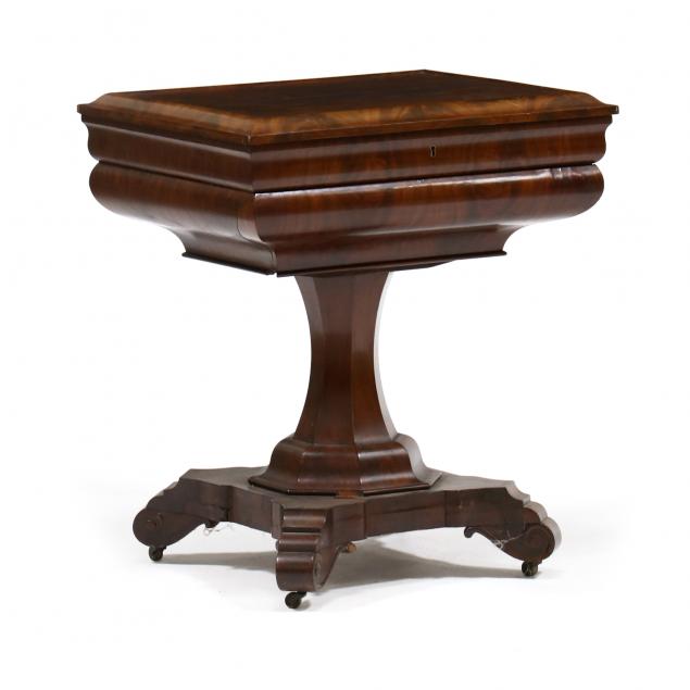 AMERICAN CLASSICAL MAHOGANY WORK 2f0a39