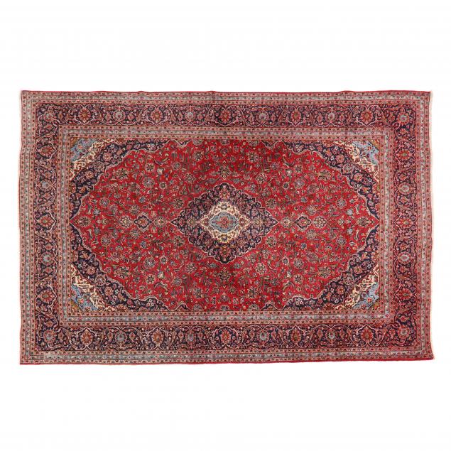 INDO PERSIAN CARPET With a center