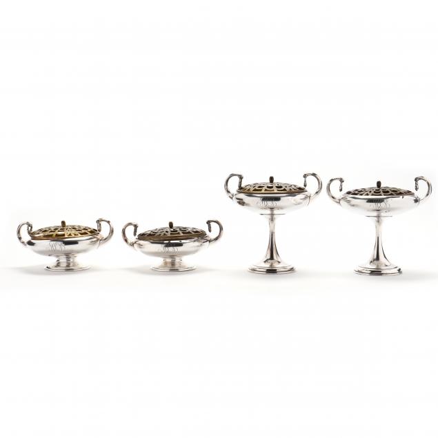 A SET OF FOUR STERLING SILVER COMPOTES 2f0bfa