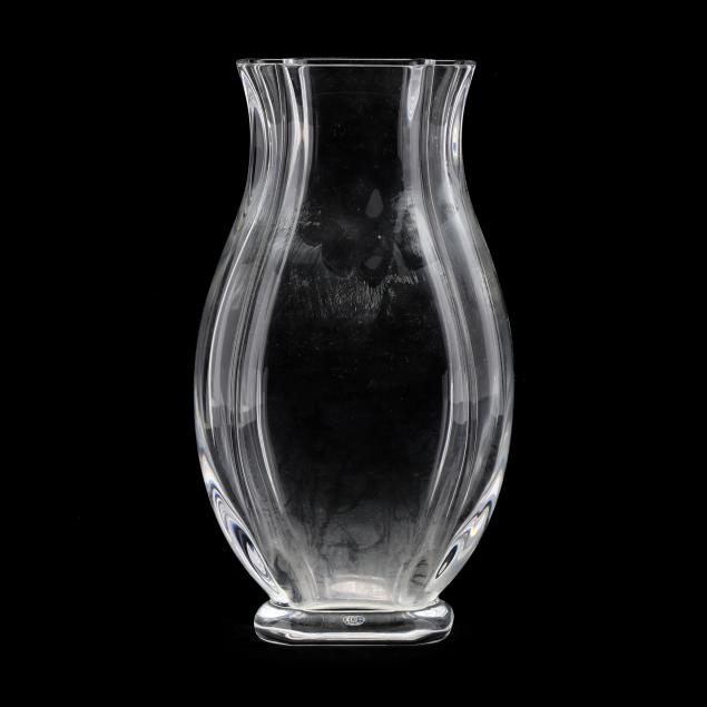 BACCARAT CRYSTAL VASE France, clear