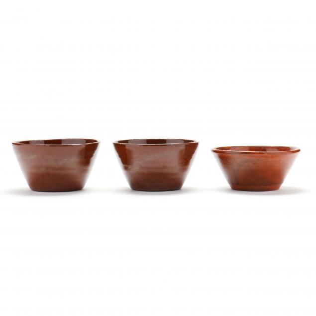 GROUP OF THREE BOWLS BENJAMIN 2f0d96