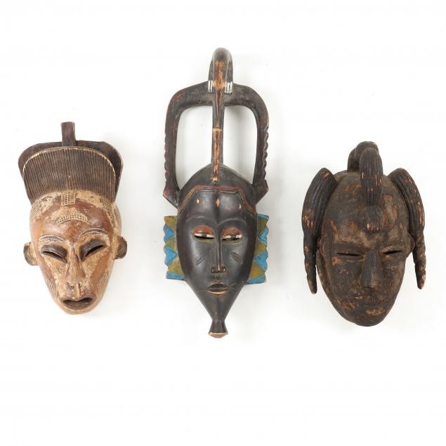 THREE WEST AFRICAN CARVED WOODEN 2f0df4