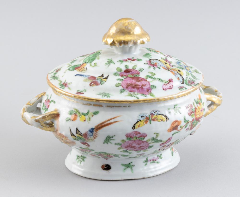 CHINESE EXPORT FAMILLE ROSE PORCELAIN 2f0ed2