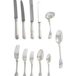 An English Silver Flatware Service 2f38e4