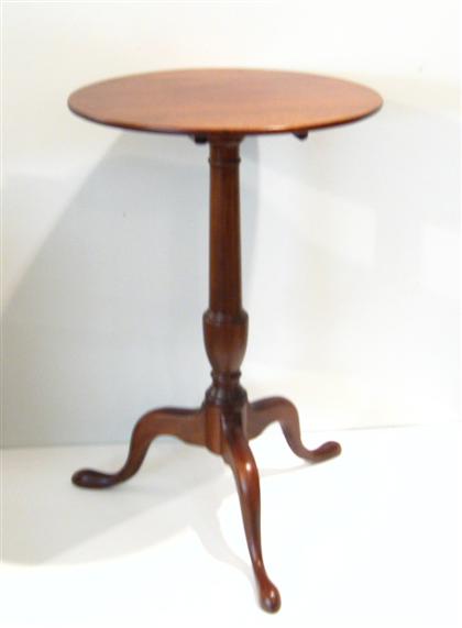 Queen Anne mahogany tilt top candlestand 4baba