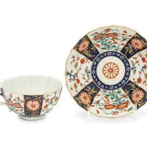 A Worcester Porcelain Teacup and