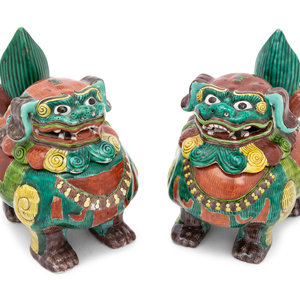 A Pair of Chinese Export Polychrome 2f4c4b