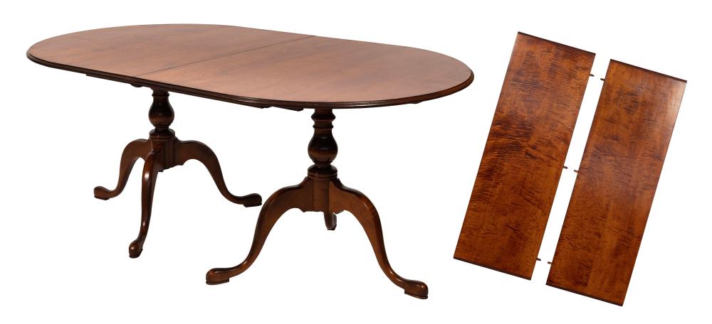 D.R. DIMES OVAL DINING TABLE 20TH