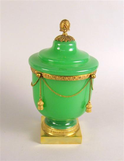 Gilt metal mounted green opaline 4b70e