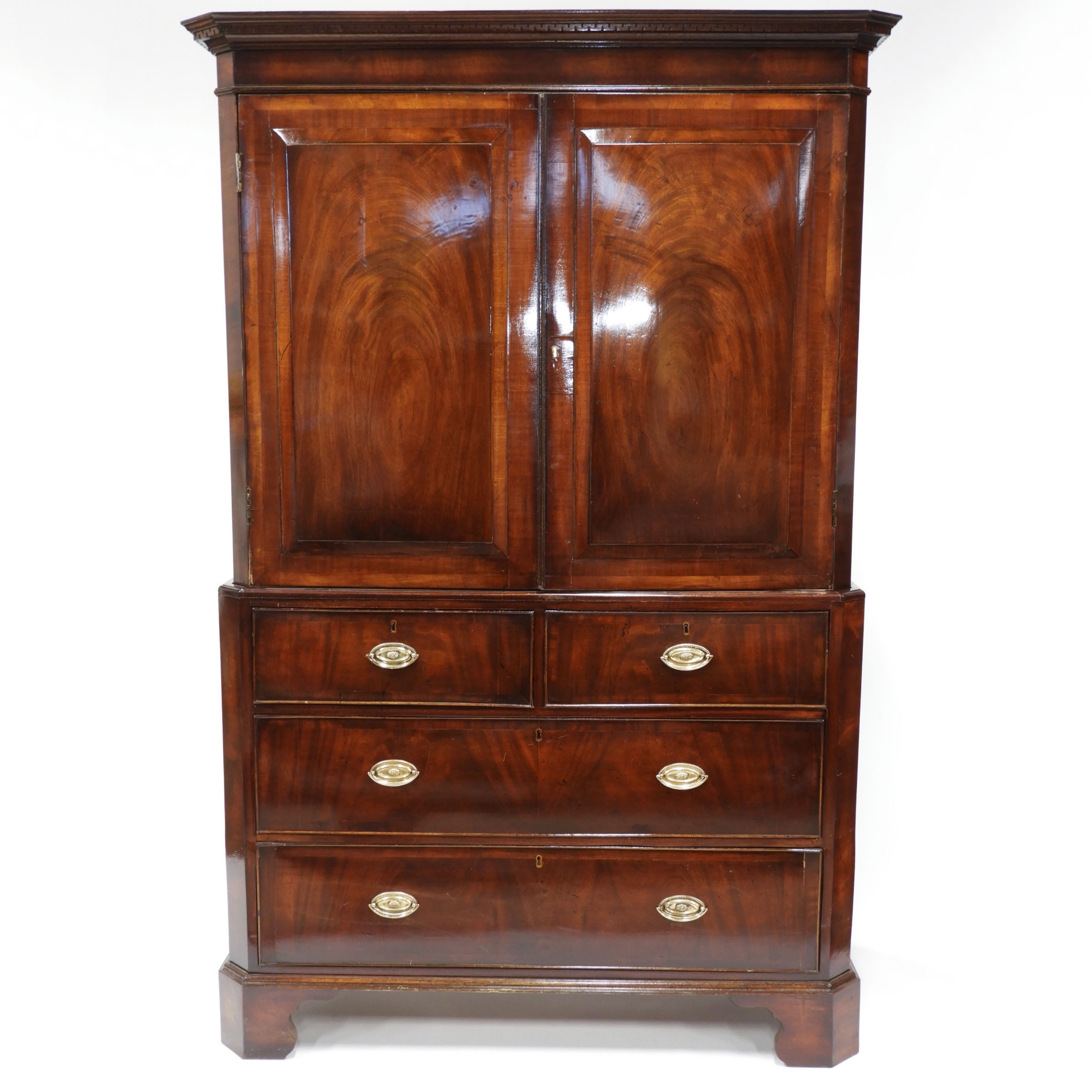 Georgian Mahogany Linen Press,