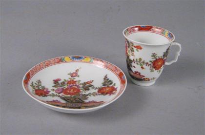 Meissen Tischchen pattern cup and