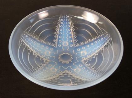  Star fish opalescent glass bowl 4b72a