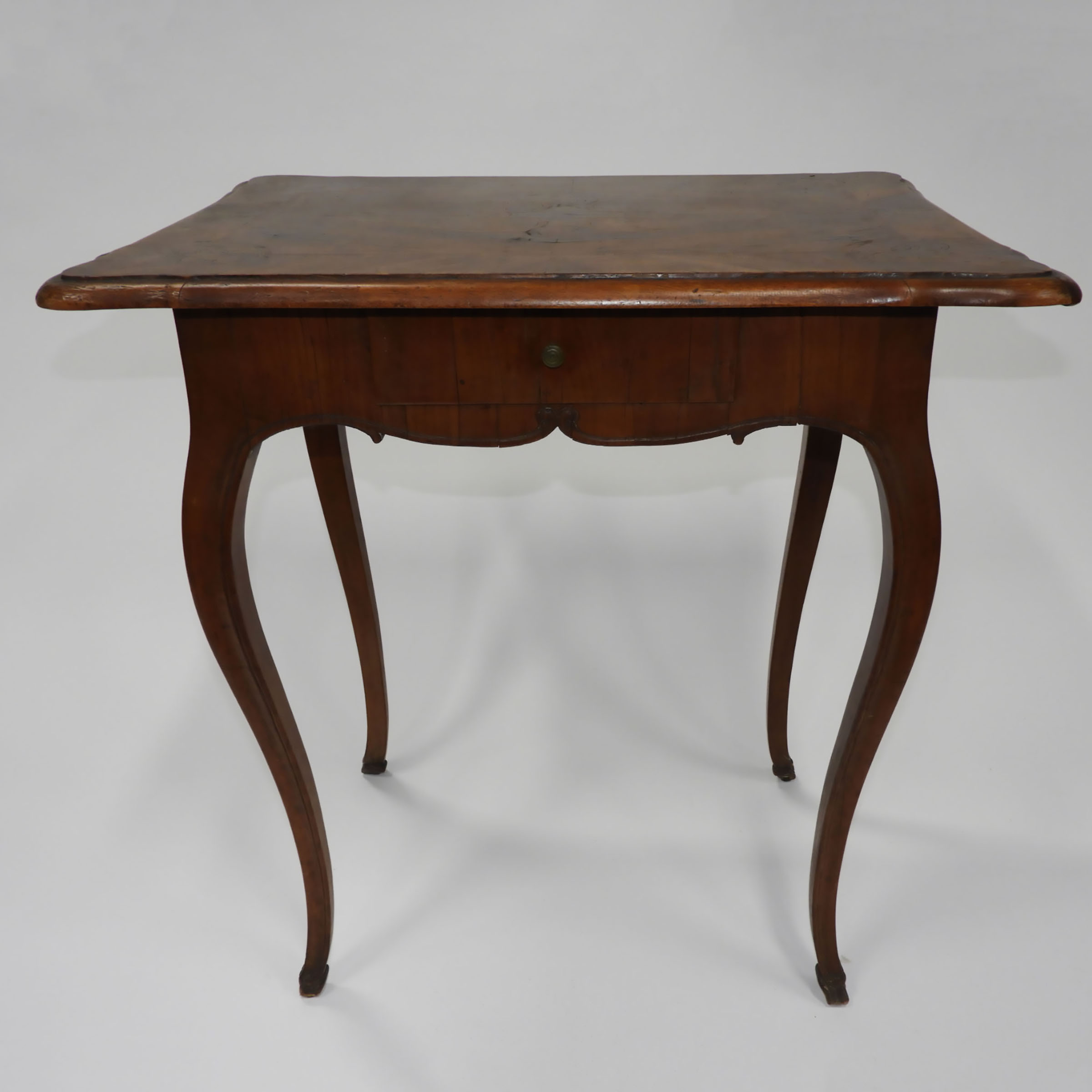 Continental Walnut Lamp Table  2f28fb