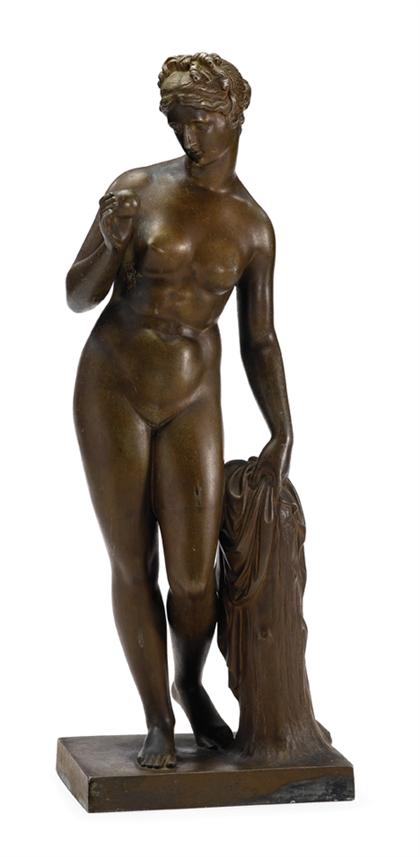 Patinated metal figure of Diana 4b76c