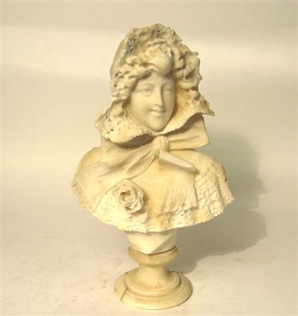 Continental marble bust late 4b77a