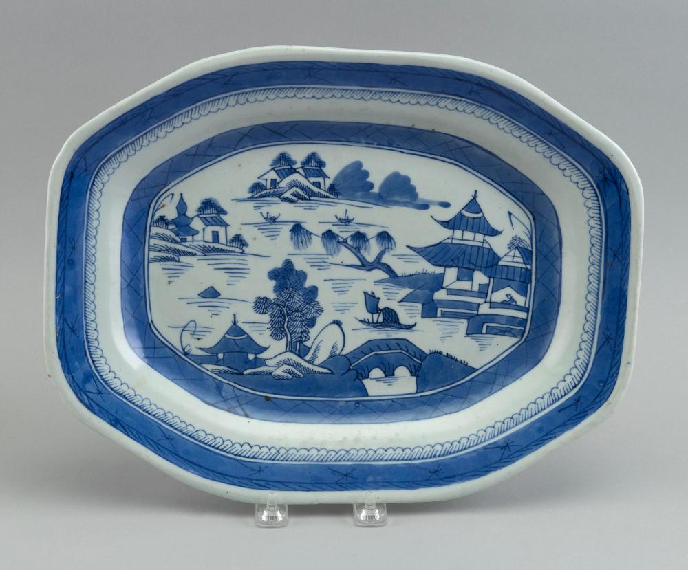 CHINESE EXPORT BLUE AND WHITE CANTON 2f2af6